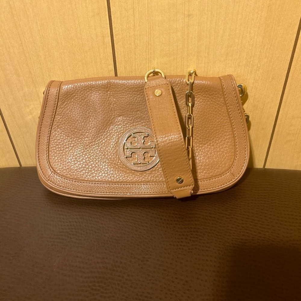 Tory Burch purse